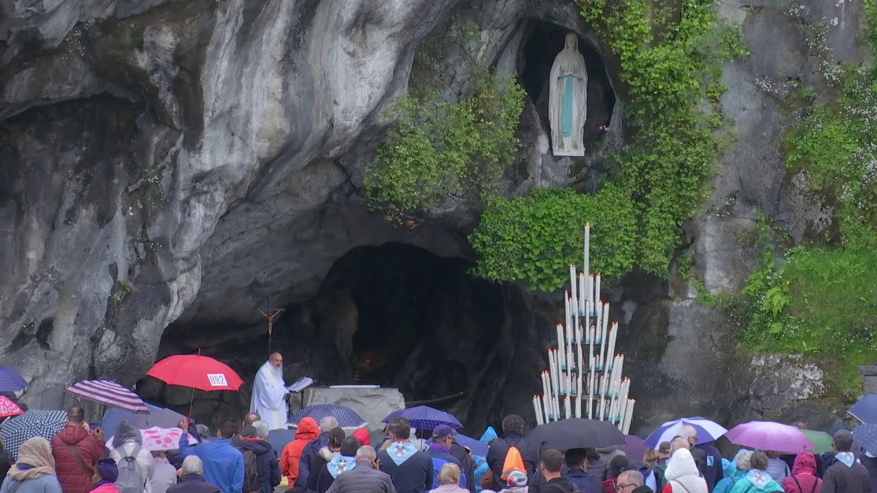 Lourdes 22 05 2023 Procession Eucharistique Volontari Di Lourdes