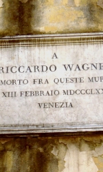 9-lapide-che-ricorda-il-luogo-dove-wagner-mori